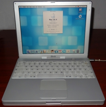 Apple iBook G3 (White) Model No M6497, 500MHz PowerPC 750 CPU, 12.1